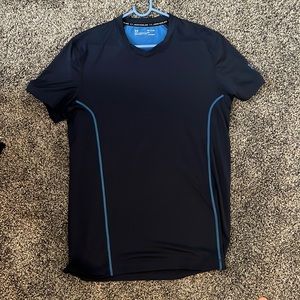Men’s Under Armour shirt